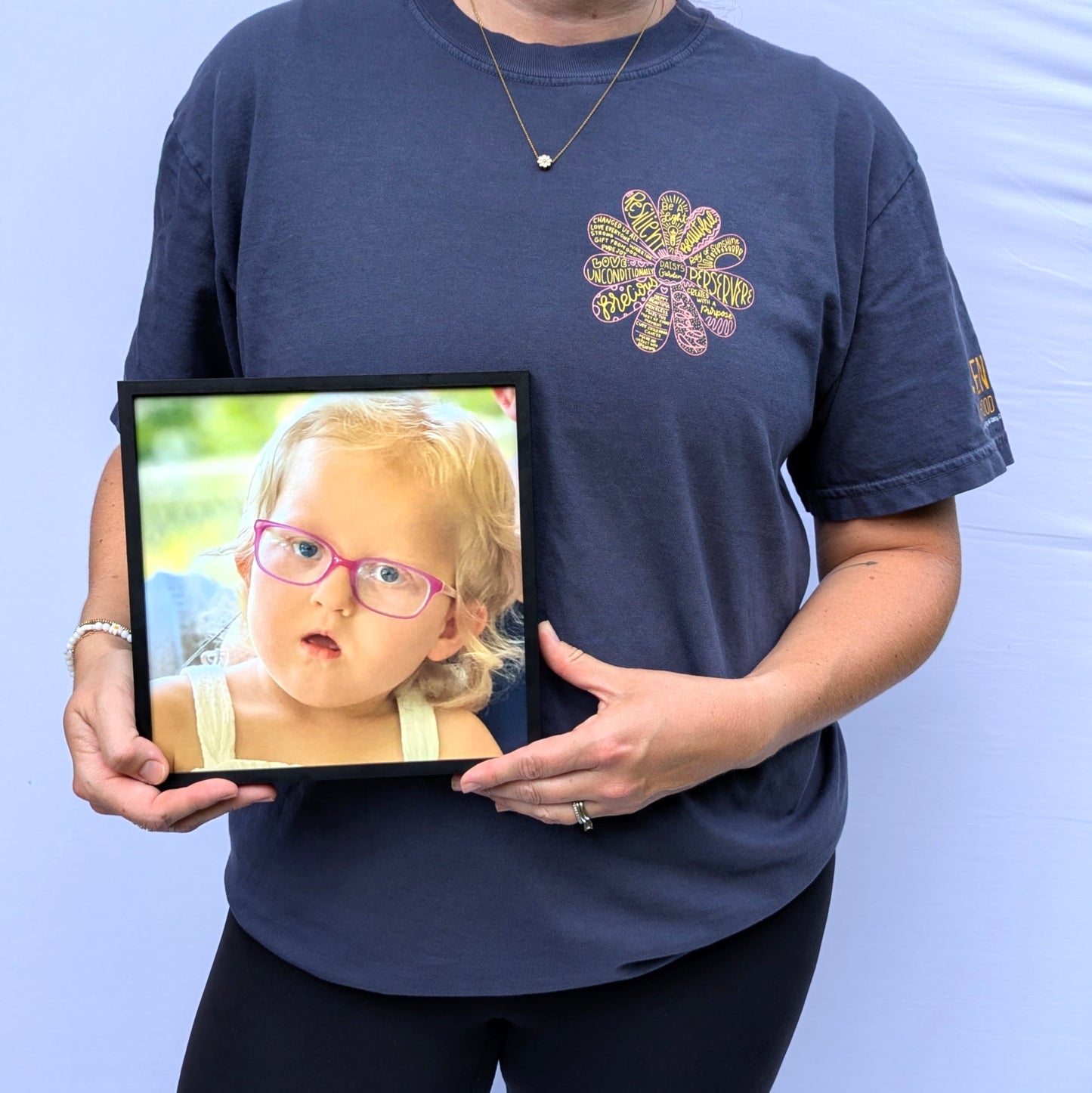 Daisy's Garden T-Shirt, Women's Unisex Fit