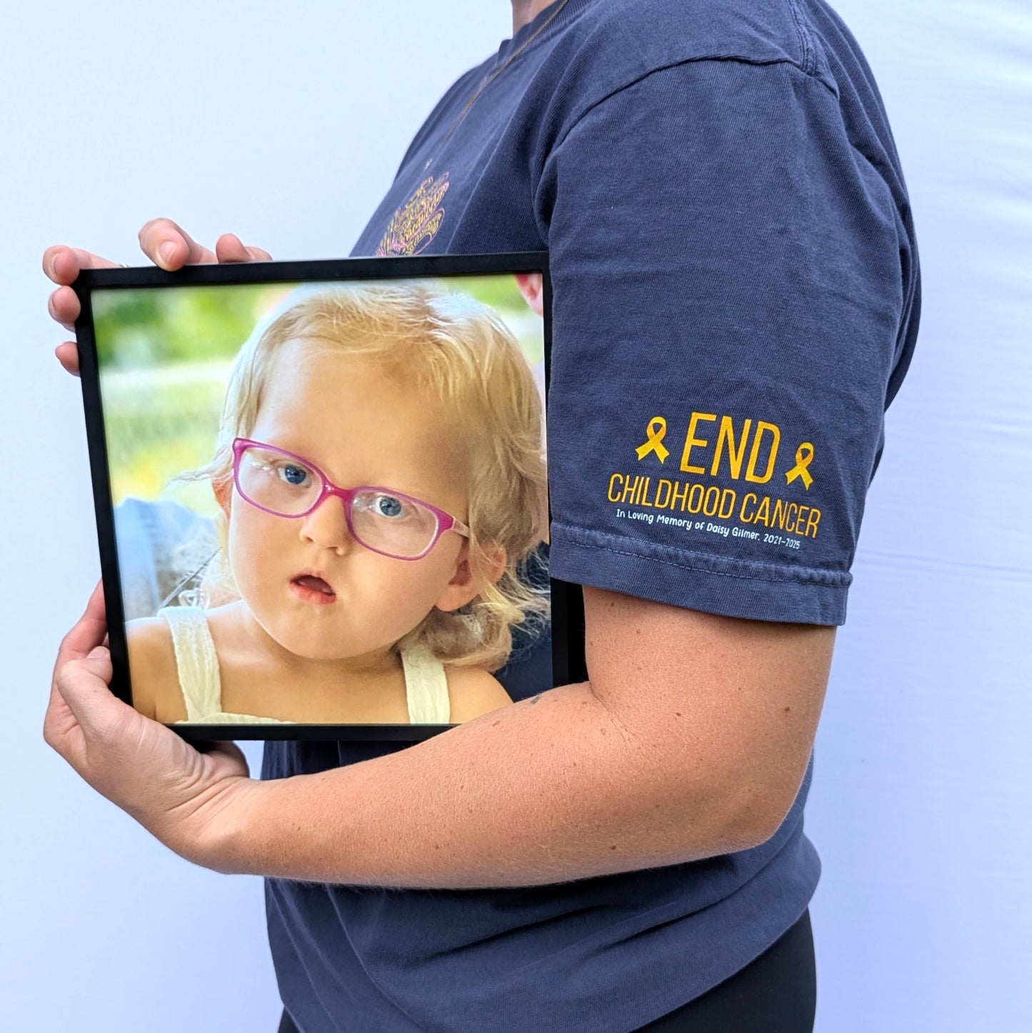 Daisy's Garden T-Shirt, Women's Unisex Fit